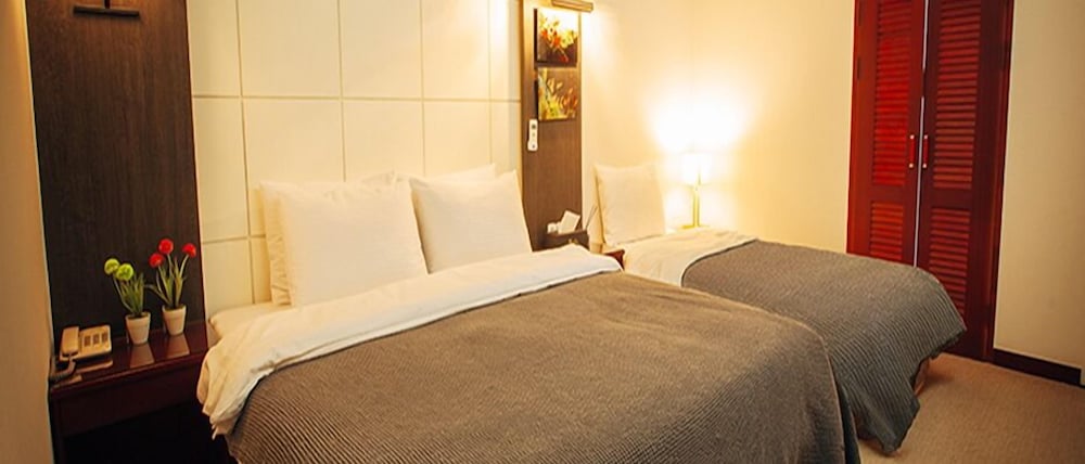 Hotel Airstay 17/37