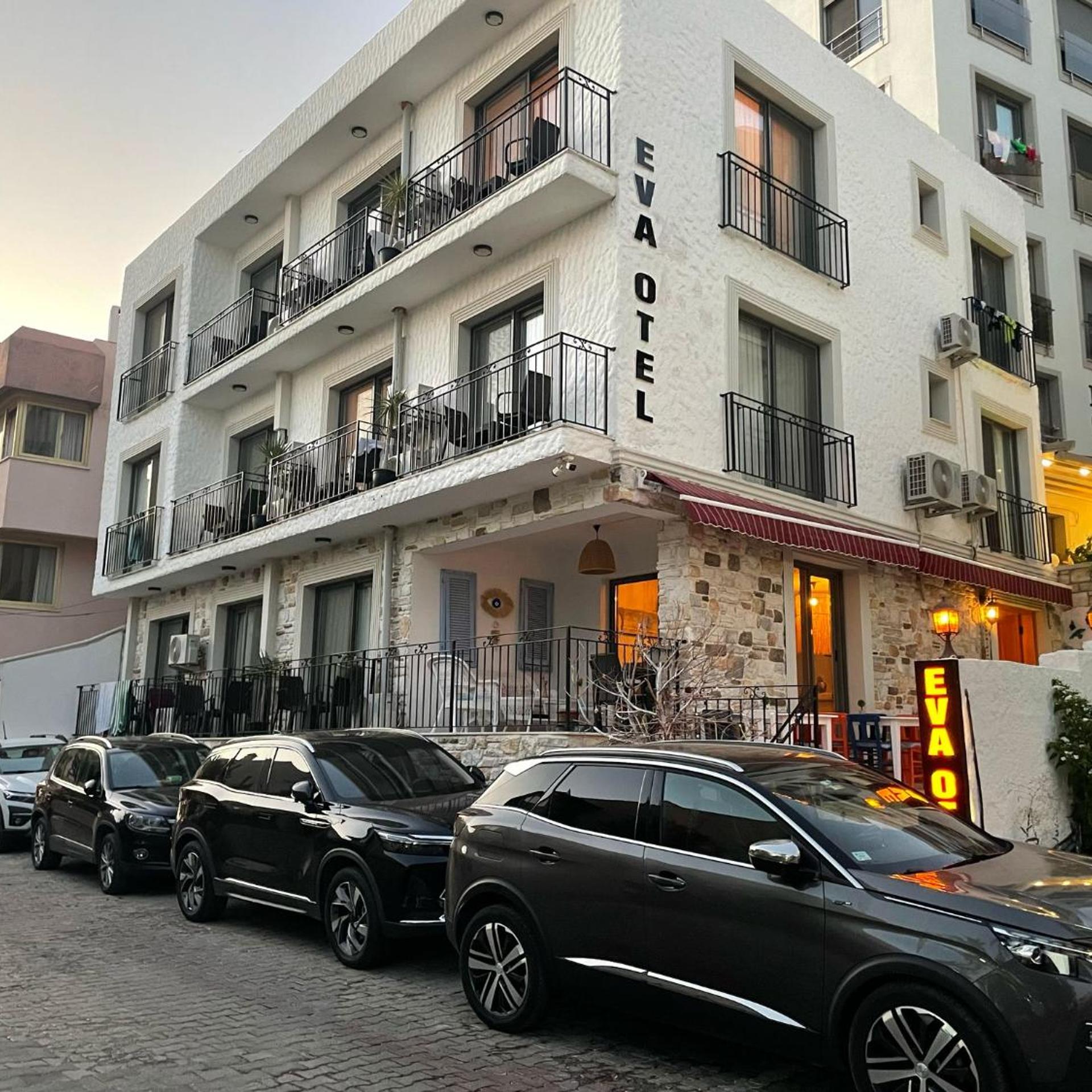 Eva Otel Cesme 22/30
