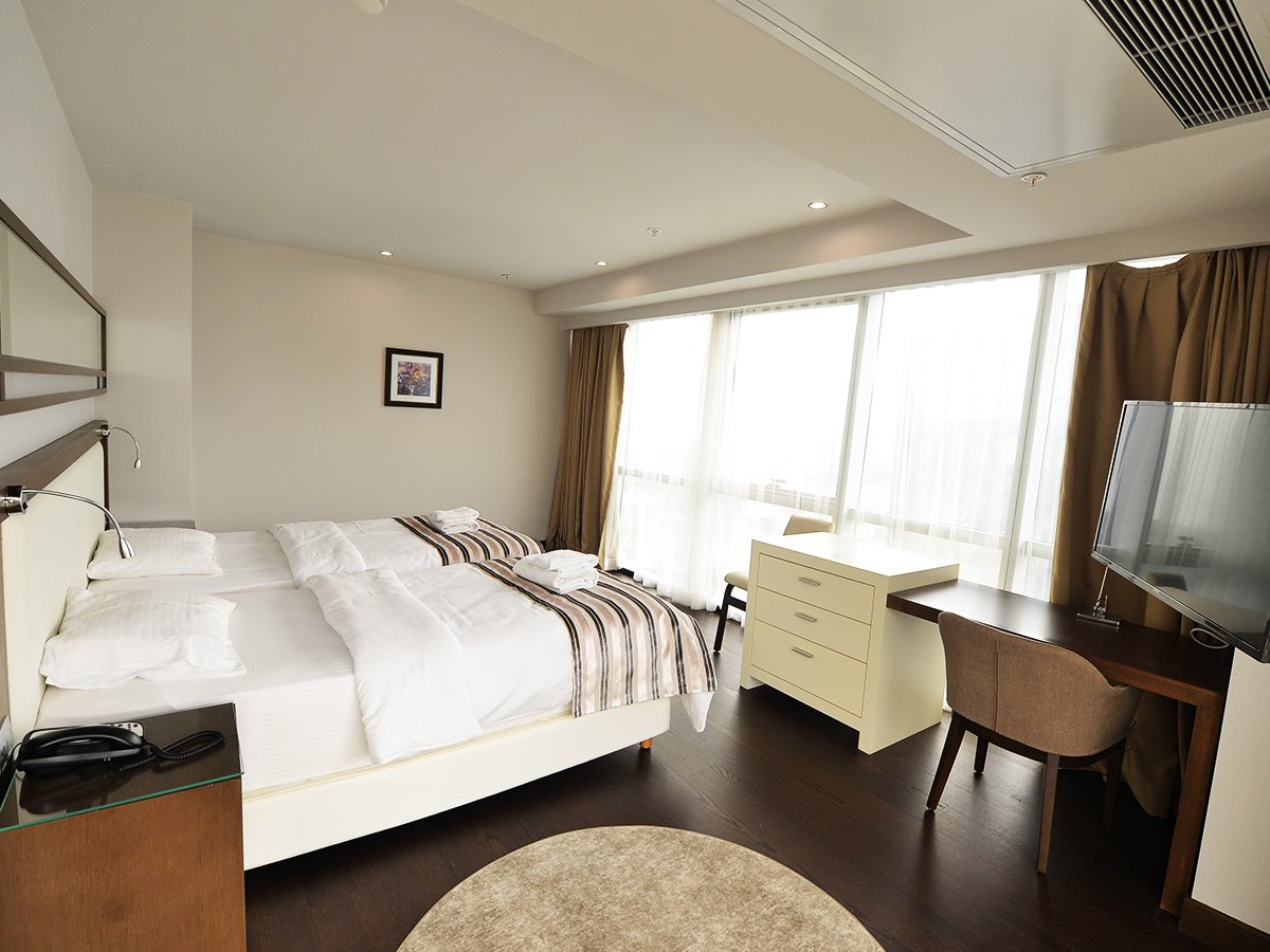 MAC HOTEL VAZO KULE 4/23