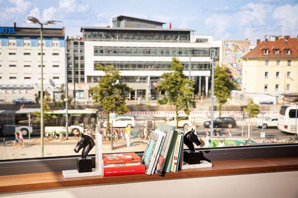 LOGINN Hotel Offenbach 47/54