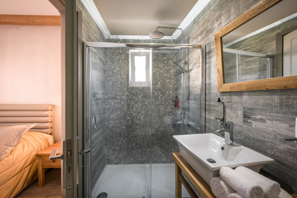 Omiros Boutique Hotel 12/59