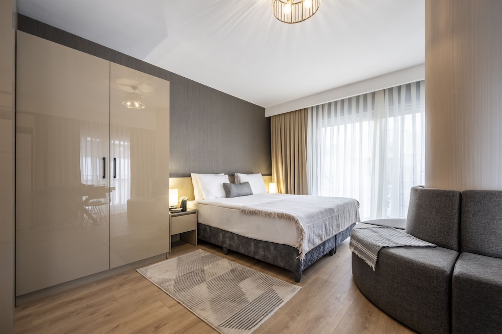 Ciragan Bosphorus Apartments 30/61
