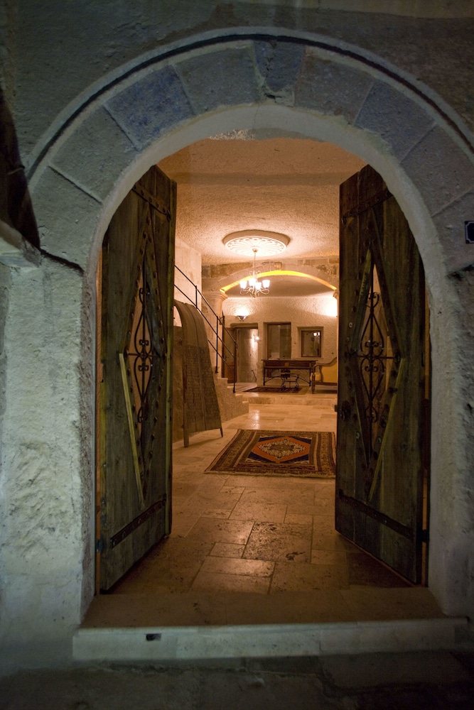 Kelebek Special Cave Hotel 47/84