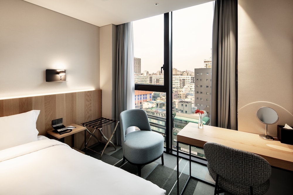 G3 Hotel 34/35