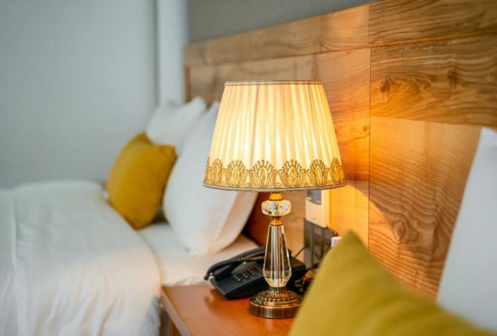 Sunny Ocean Hotel & Apartment 44/71