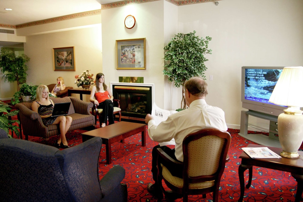 Hampton Inn Jefferson City at Capital Mall 30/43