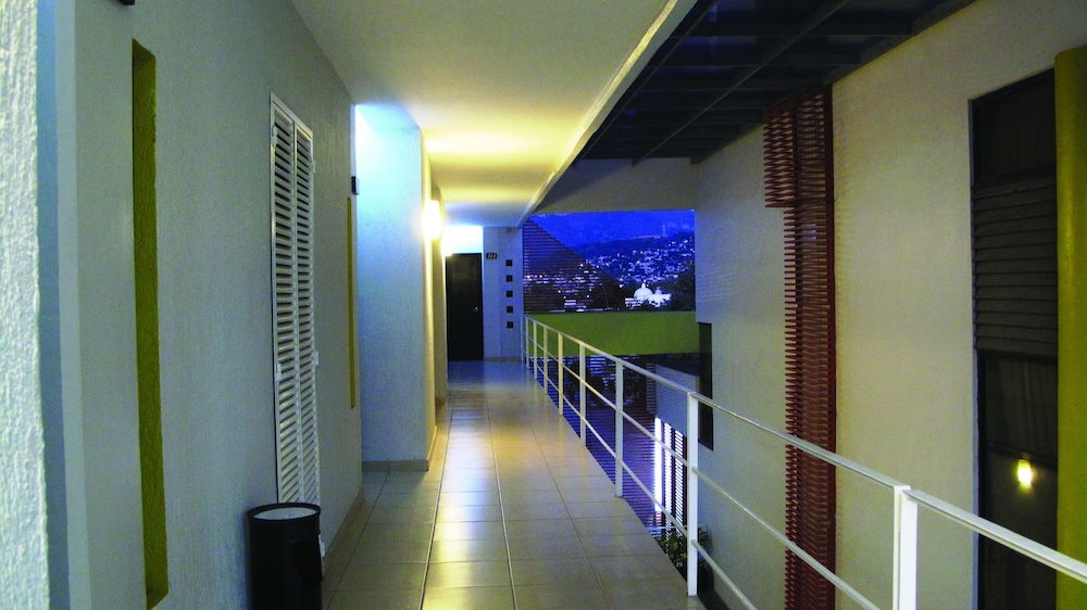 RS Suites Hotel 5/47
