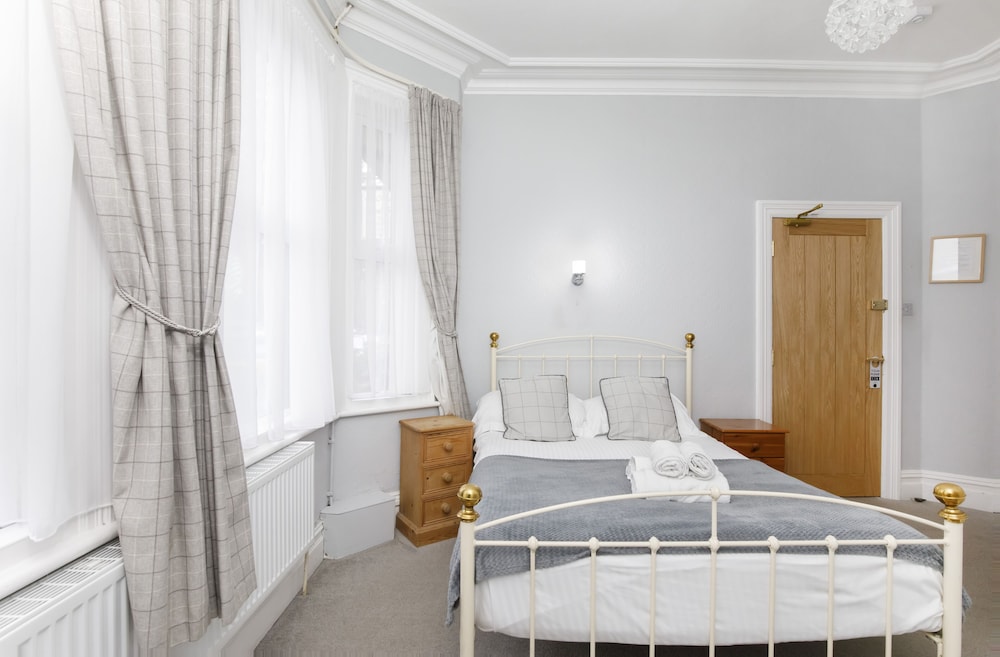 St Mary's Guest House 18/50