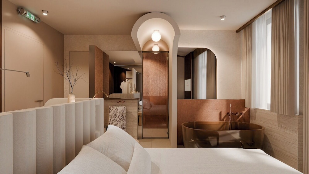Modern Waikiki Hotel 39/50