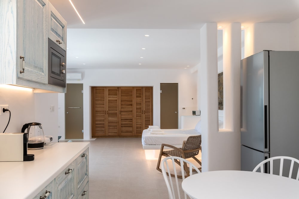 Mykonos Divino 50/50
