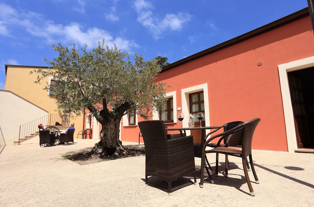 Alghero Resort Country Hotel in ALGHERO