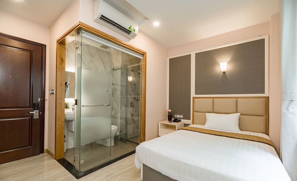 Bali Hotel 26/90