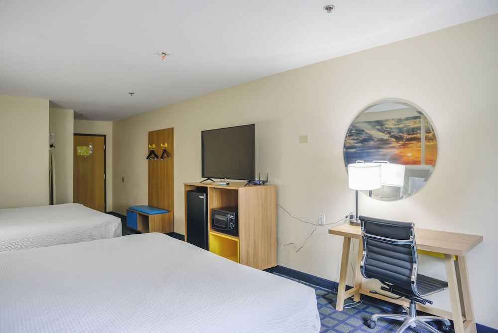 Days Inn by Wyndham Mount Vernon 13/50