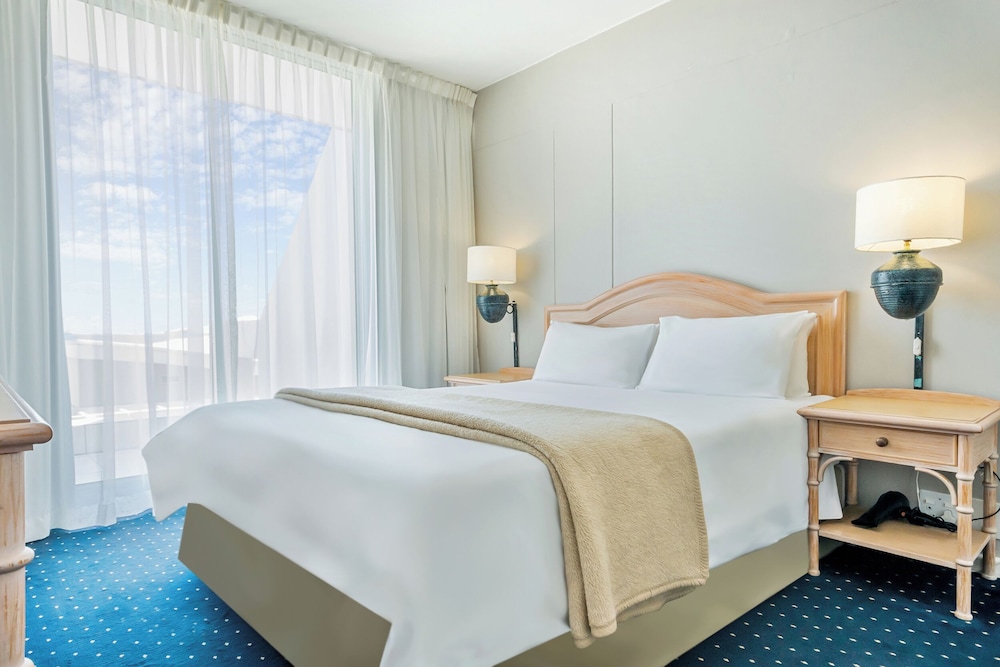 غرفة بإطلالة على البحر، Dolphin Beach Hotel 2/6