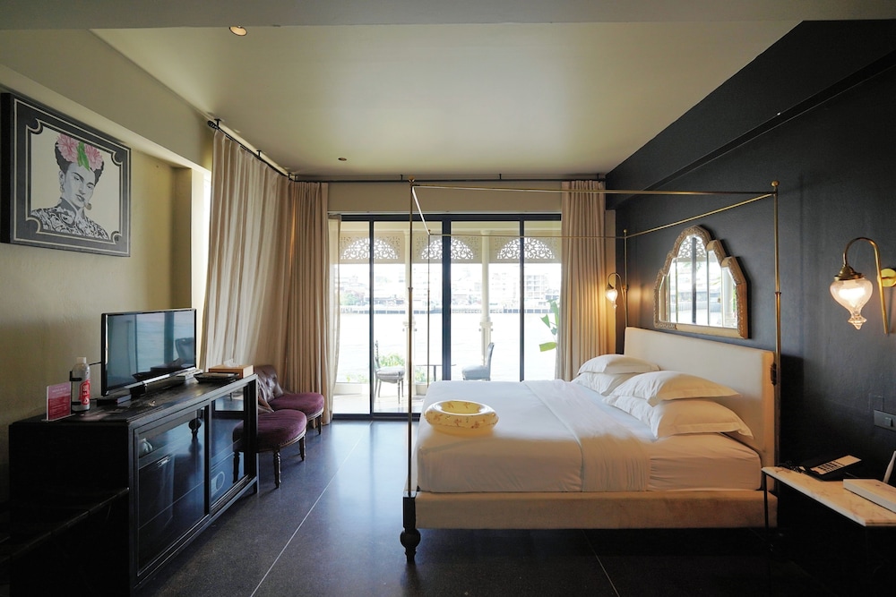 Amdaeng Bangkok Riverside Hotel 30/75