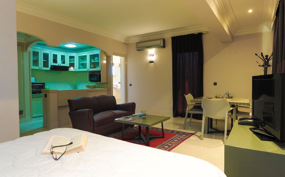 Appart Hotel Amina 42/59