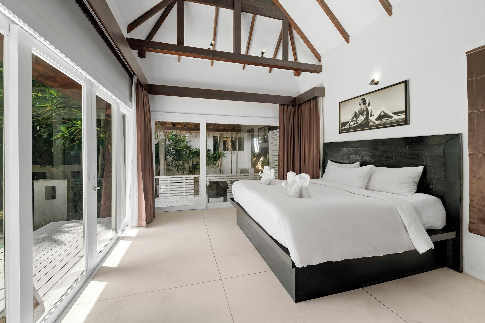 2 Bedrooms, Pool, Family, Villa، Zara Resort (ex The Privilege Hotel Ezra Royal Beach) 6/10
