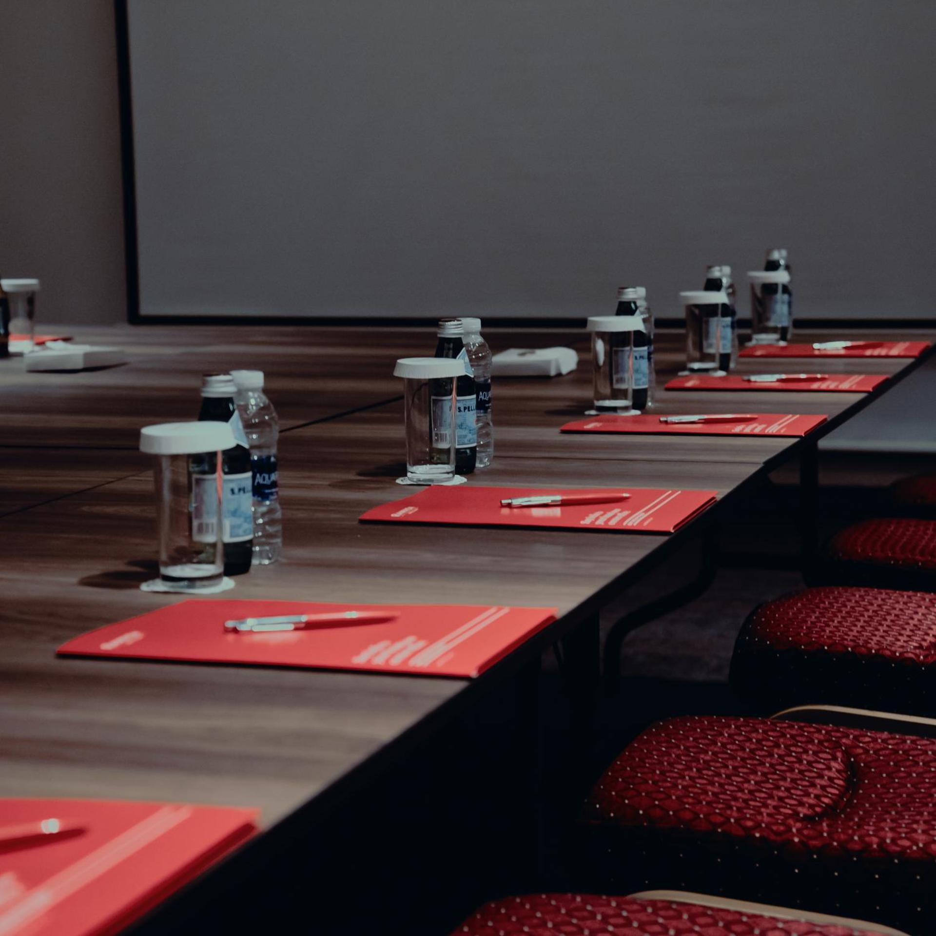 Ramada Hotel & Suites by Wyndham Erbil 32 Park 57/65