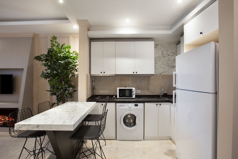 Walton Gardens Pera 48/62