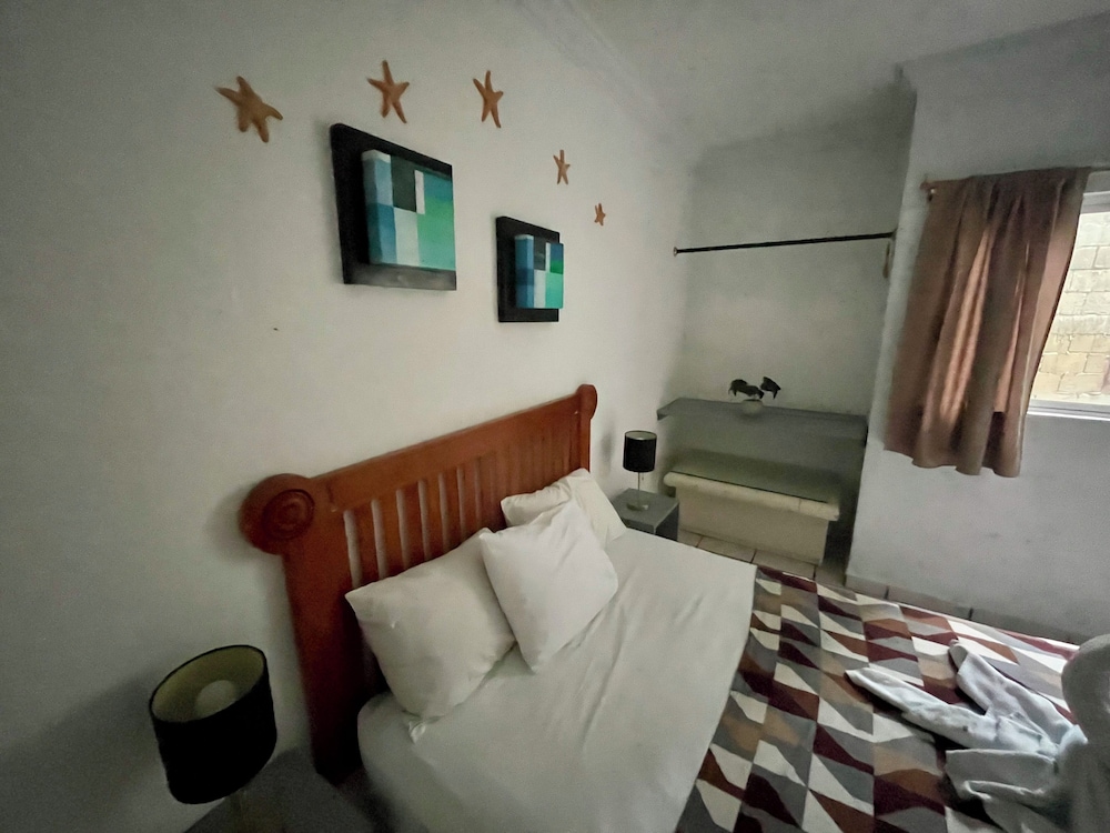 Hotel Chi Ibal Hu Cancun 12/33