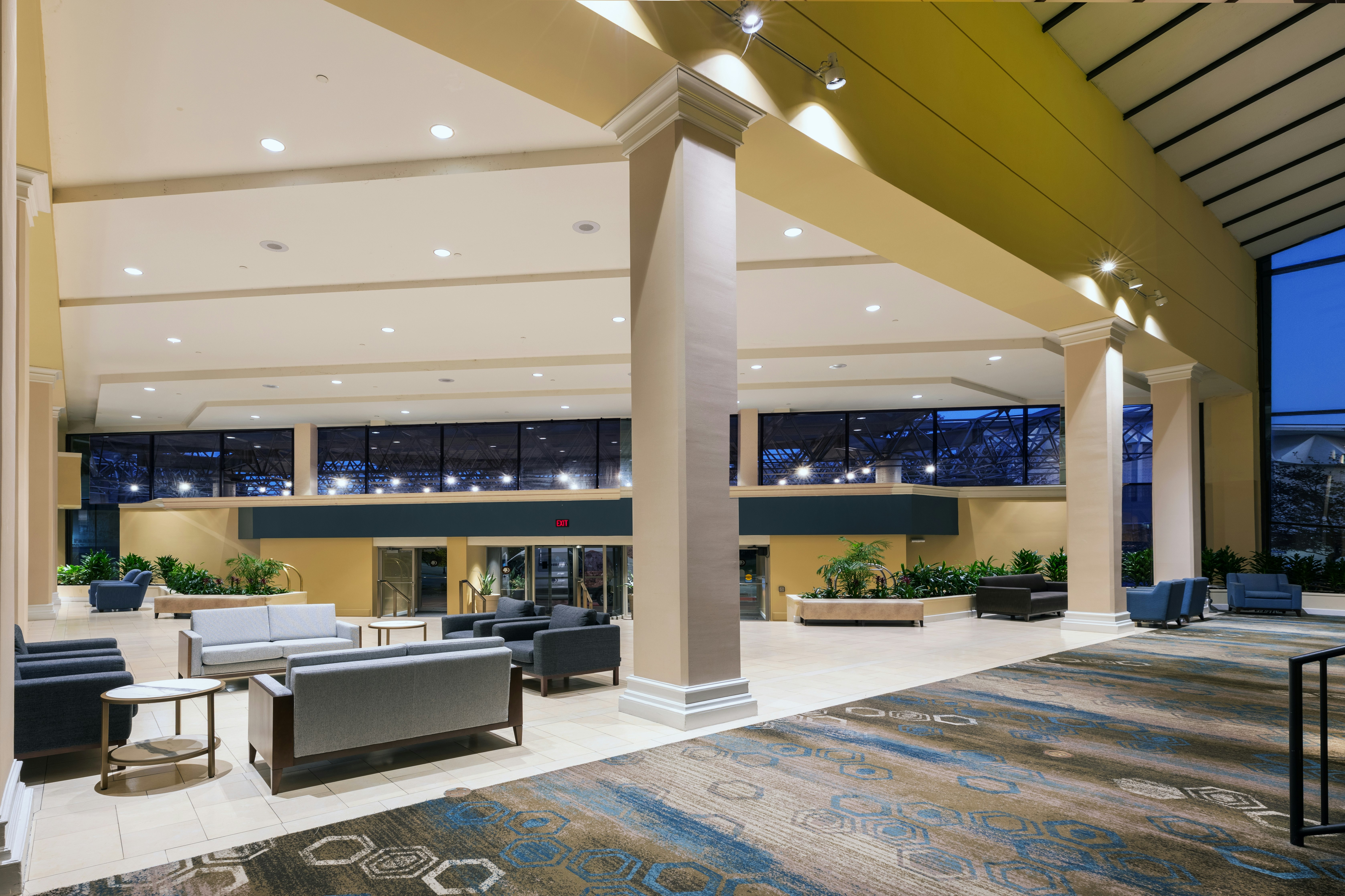 Doubletree Hotel Tulsa Downtown 5/40