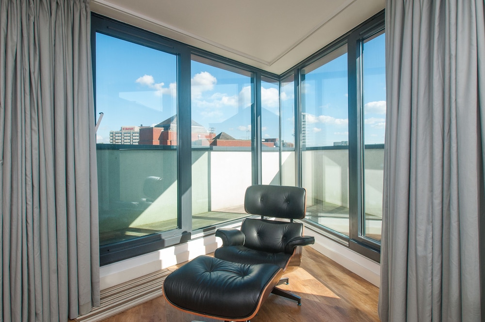 Cleyro Serviced Apartments - Finzels Reach 30/50