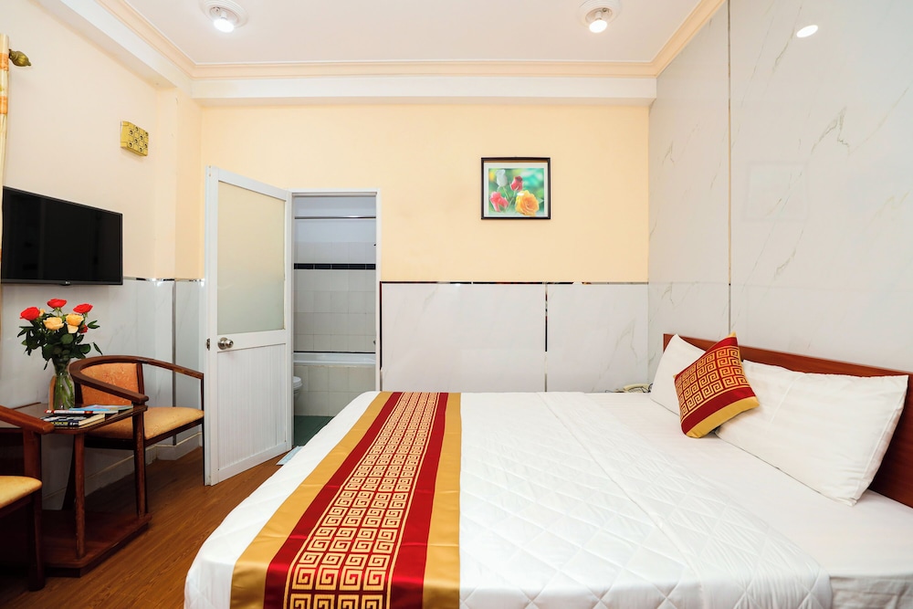 Hanh Phuc Hotel 31/55