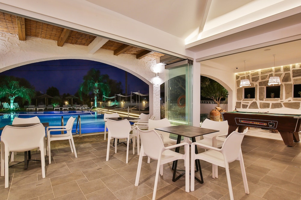 Malibu Boutique Studios 37/50