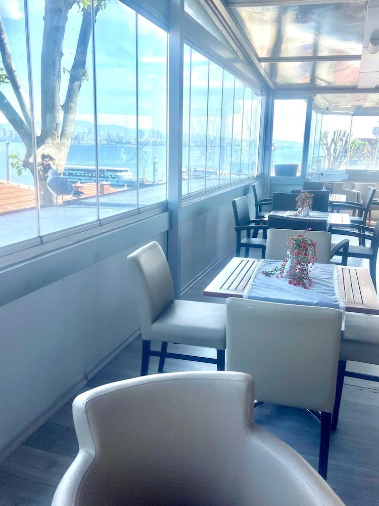 Marine House Boutique Hotel 36/51