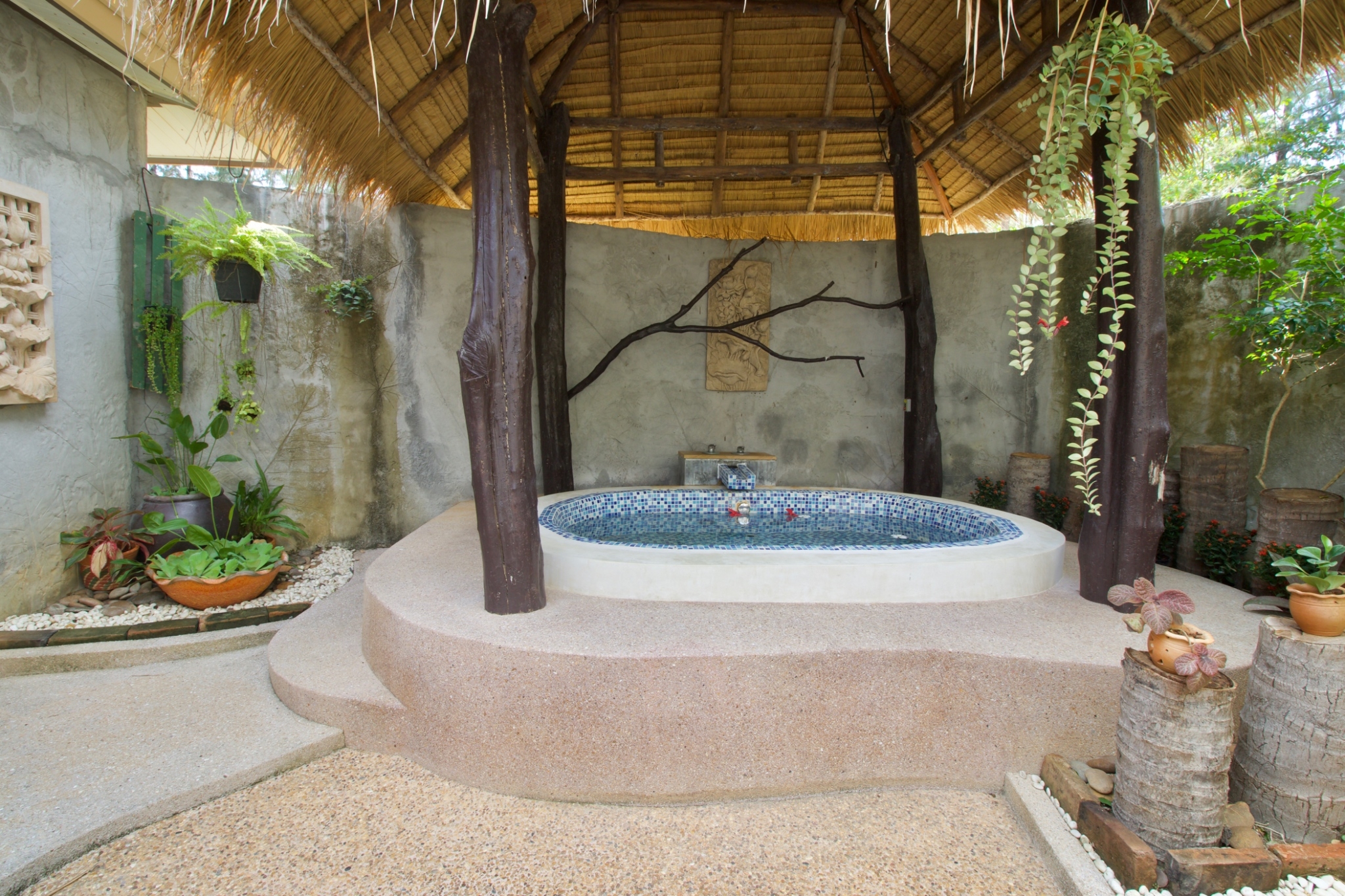 Hotel and Beach Bungalow at Lanta Resort 27/55