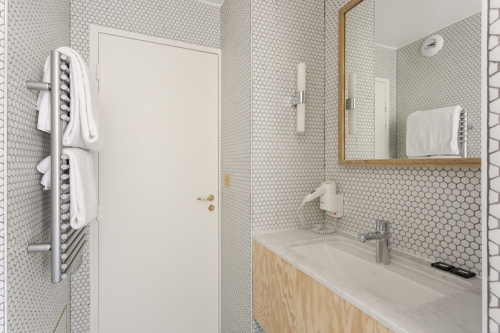 Hotel Montholon 25/51