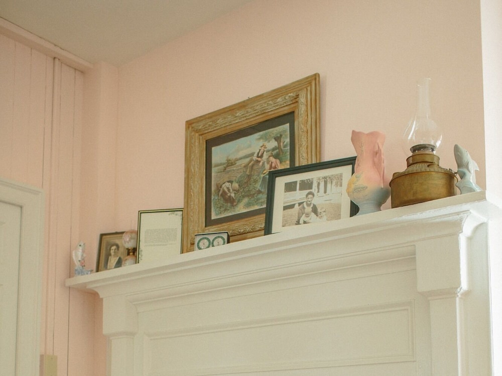 Cave Hill Farm Bed and Breakfast 6/50