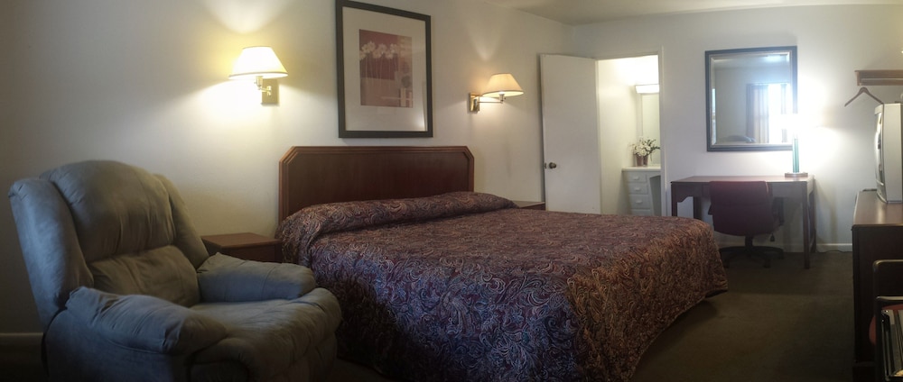 West Plains Motel 43/56