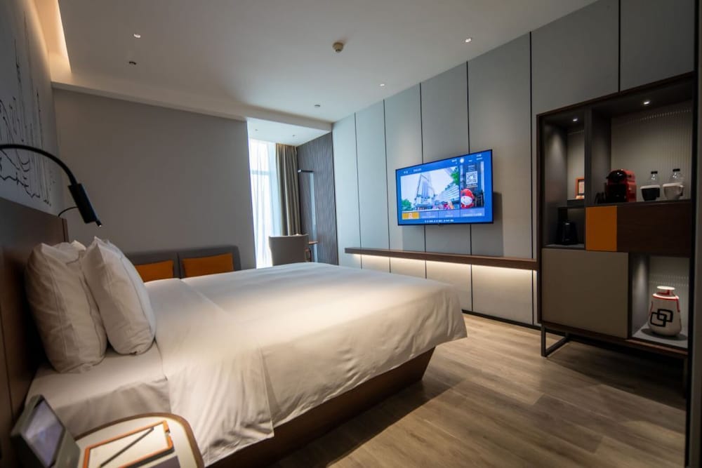 UrCove By Hyatt ShenZhen Bay Futian Port 24/69