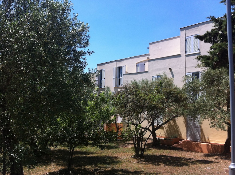 Villa Lovorka 29/33