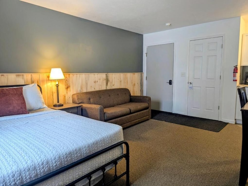 Scotty's Motel 17/50