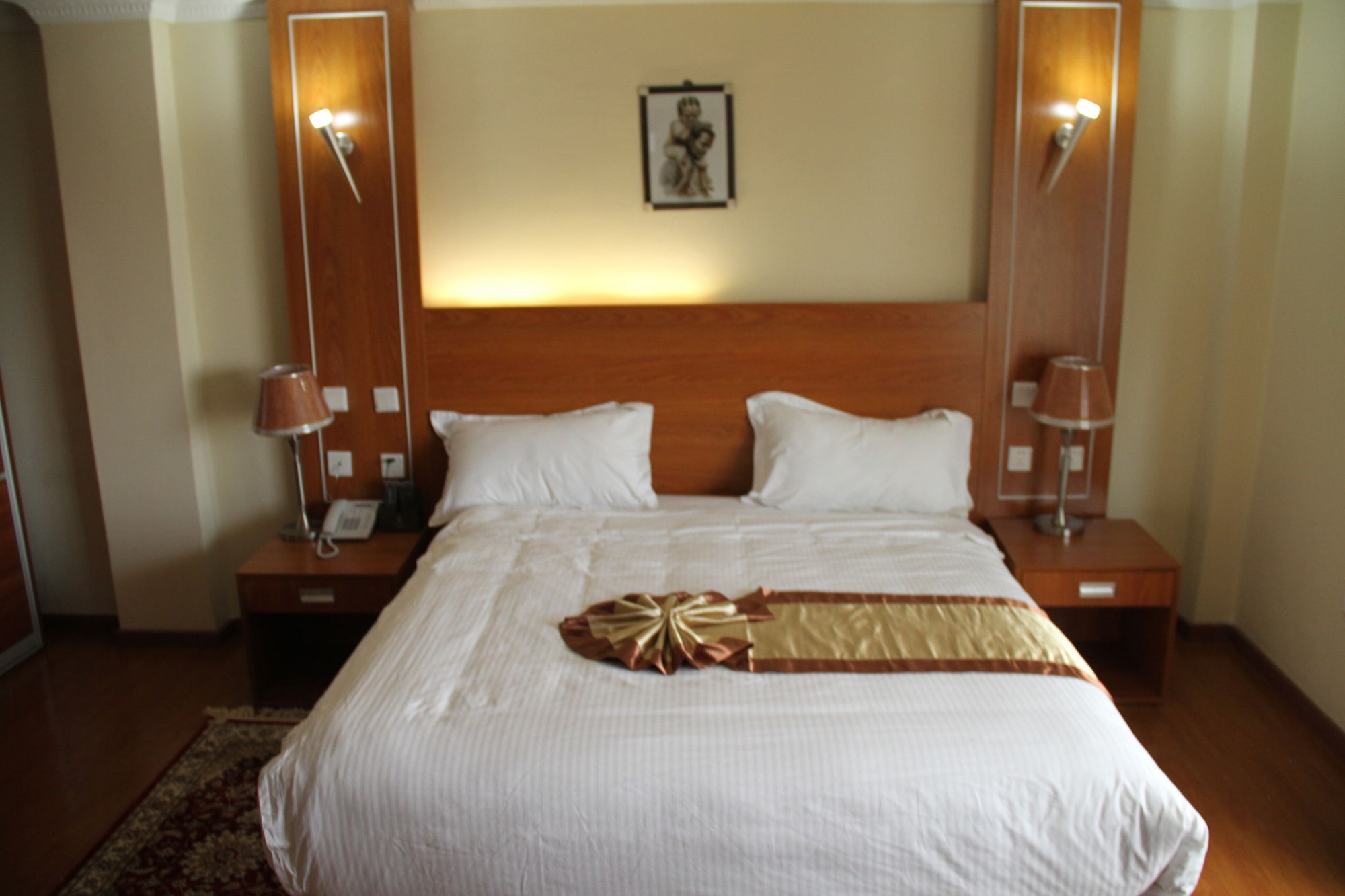 2 BEDROOMS, APARTMENT