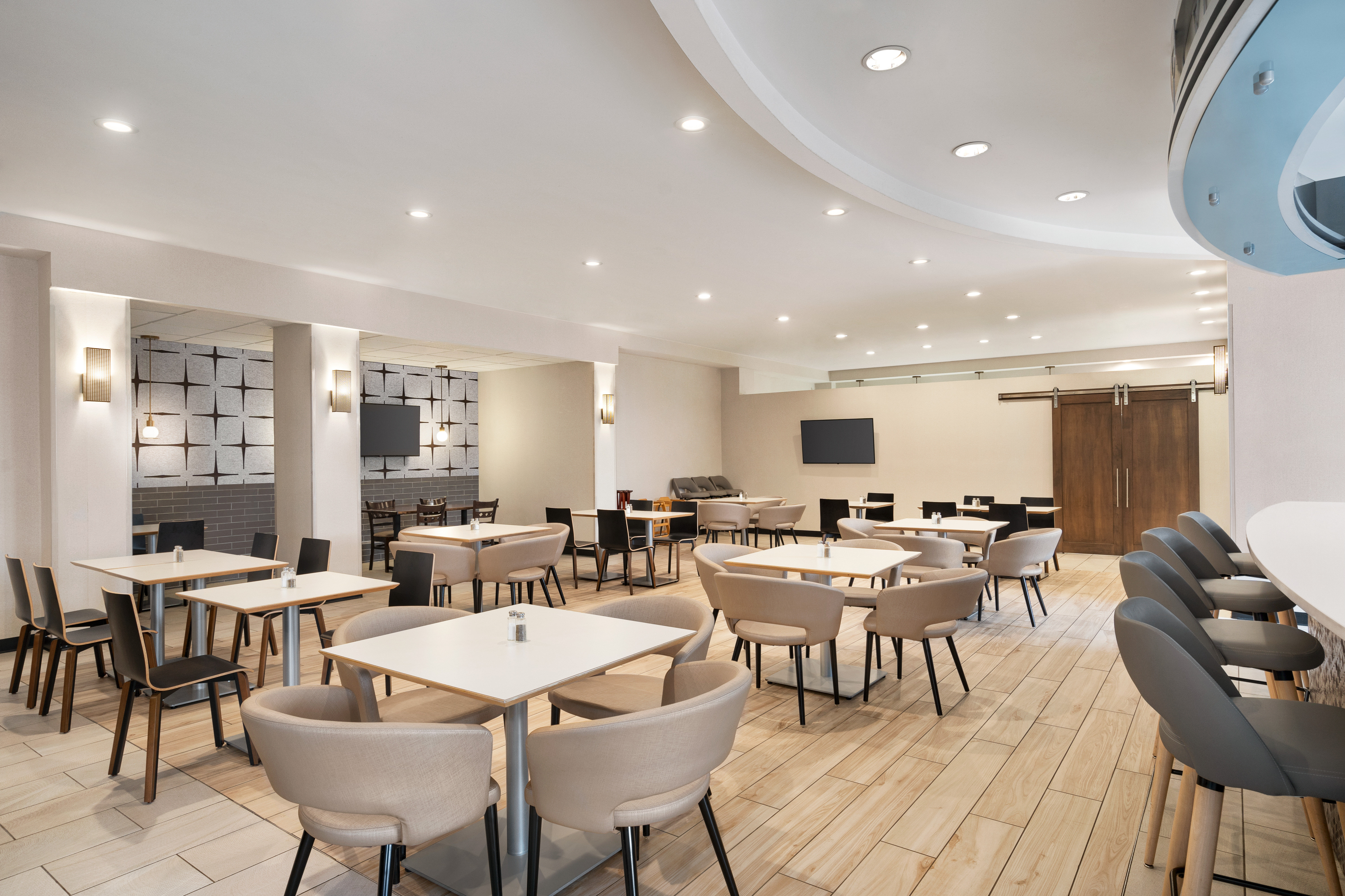 Holiday Inn Florence 42/60