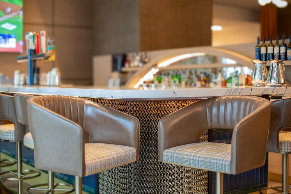 Coast Coal Harbour Hotel 44/64