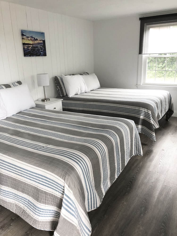 Kingfisher Oceanside 22/50