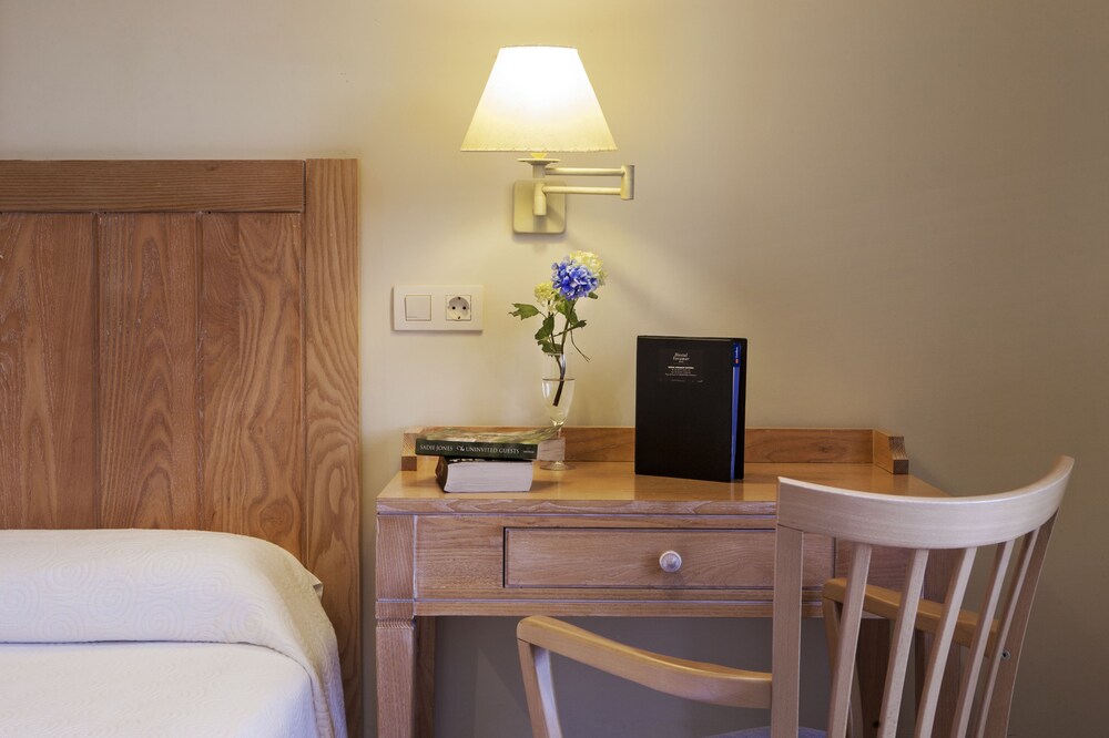Hostal Residencia Voramar 51/54