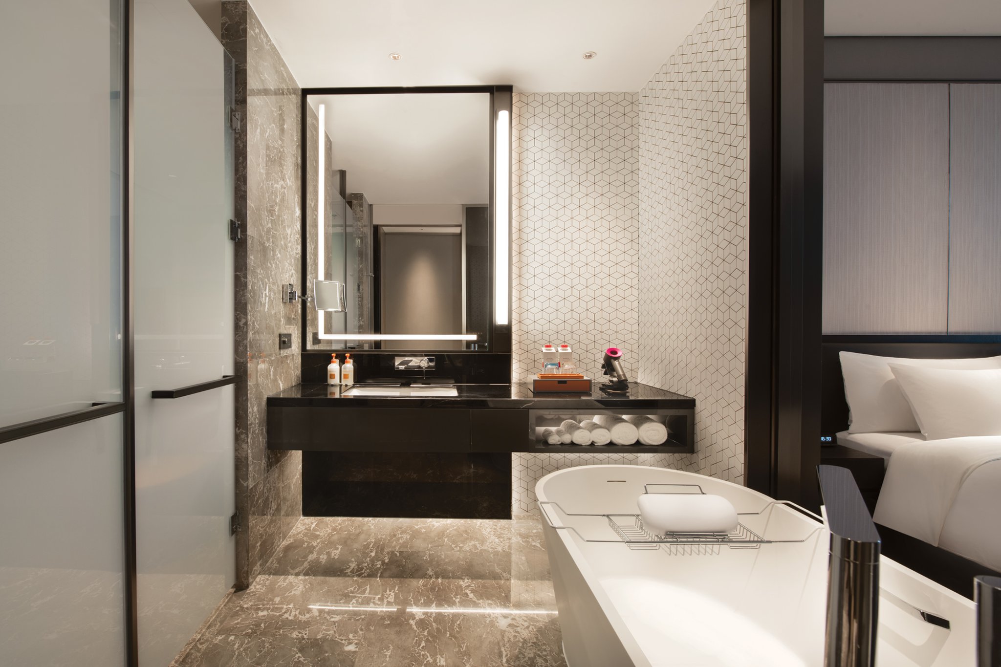 Crowne Plaza Hangzhou Science City 73/74
