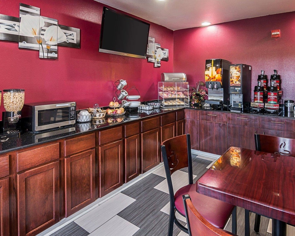 restaurant-cafeteria