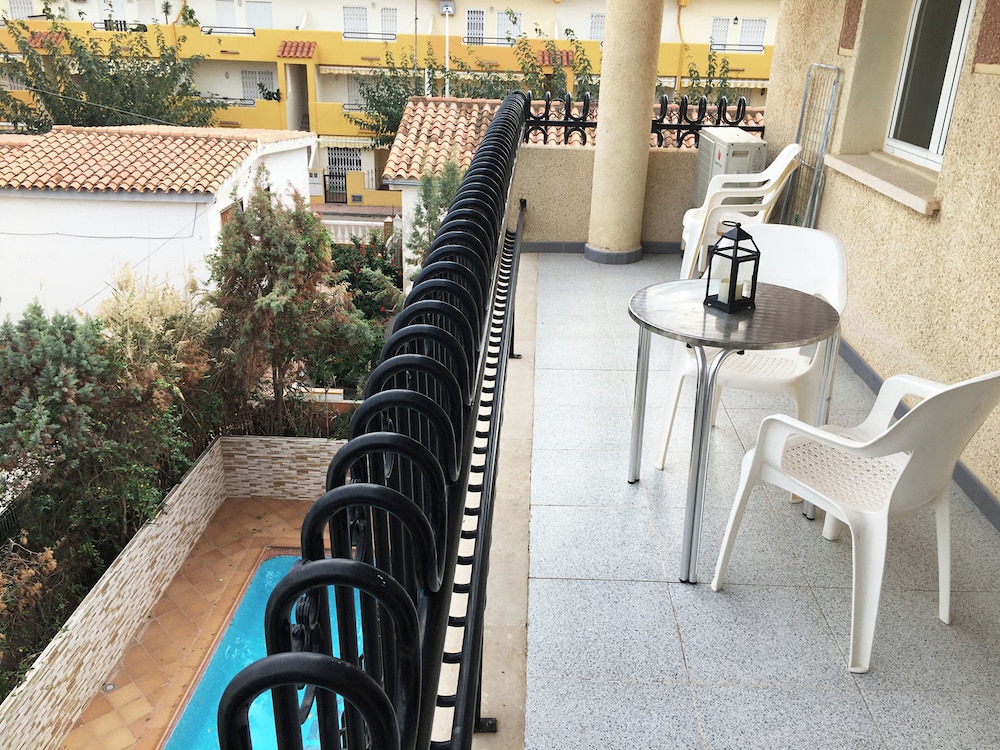 APARTAMENTOS RESIDENCIAL DOÑA CARMEN 3000 34/50