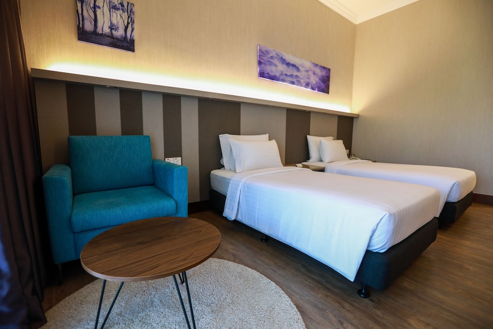 Bangi Resort Hotel 30/71