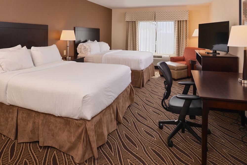 Holiday Inn Express Suites Washington Meadow Lands 55/70