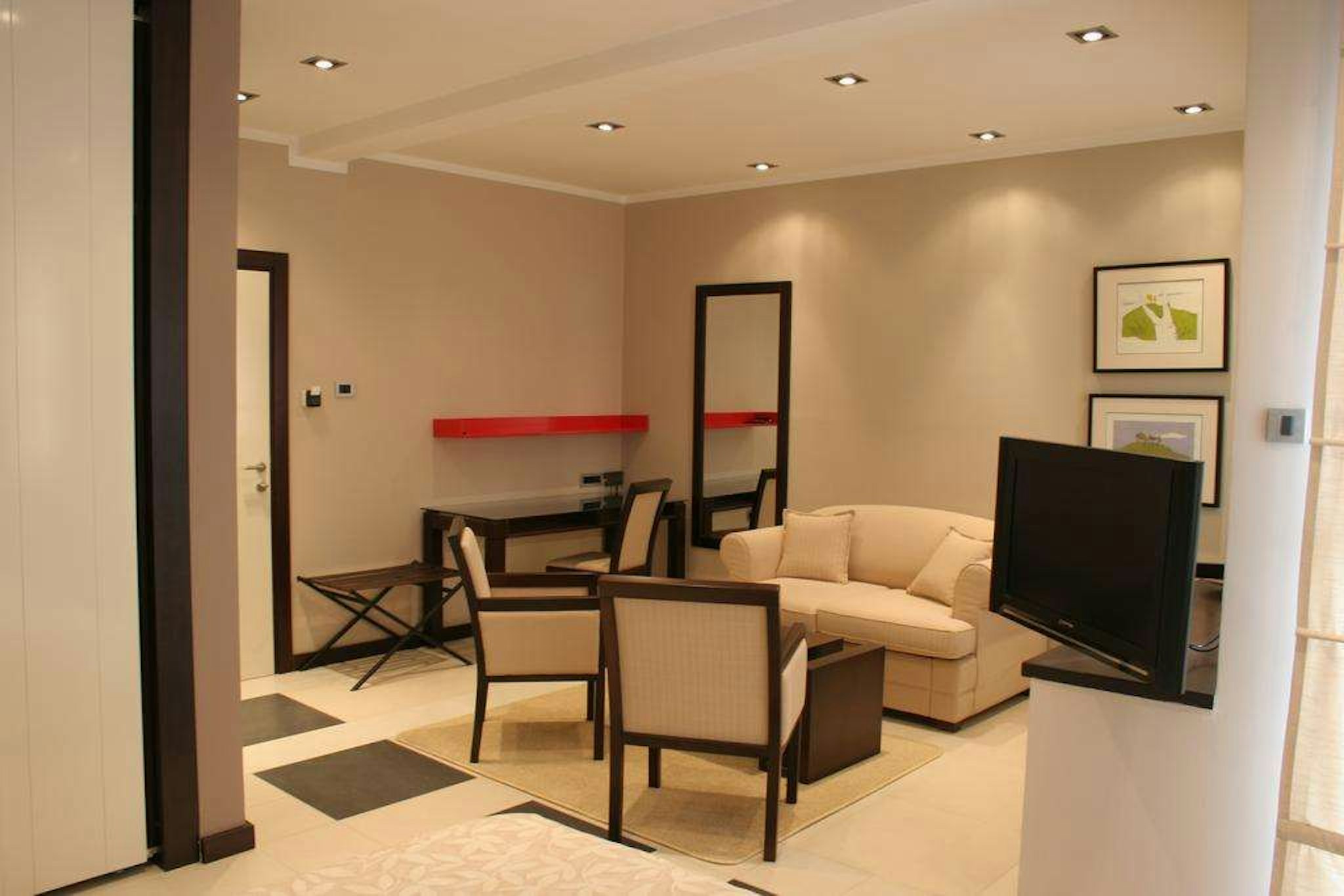 BOUTIQUE HOTEL ARTA 18/29