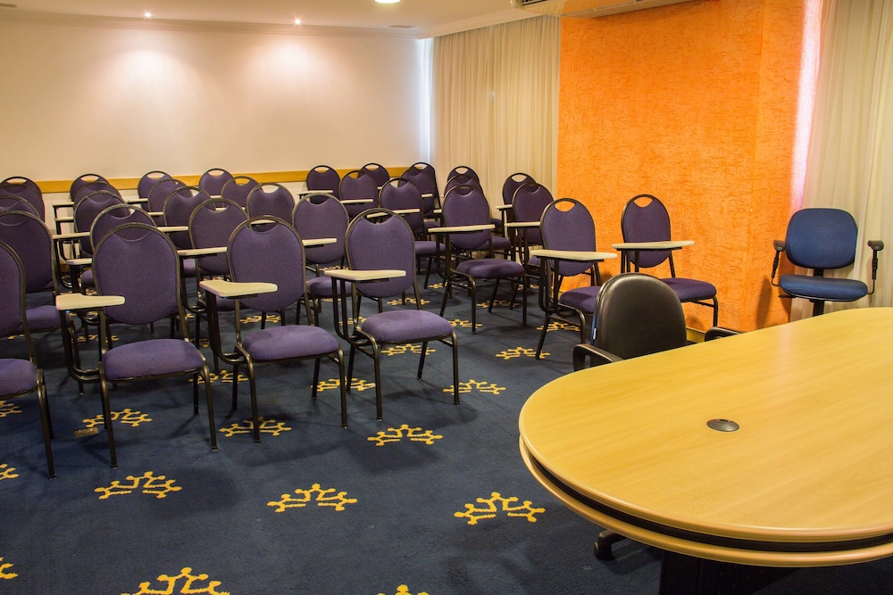 L'opera Hotel 24/28
