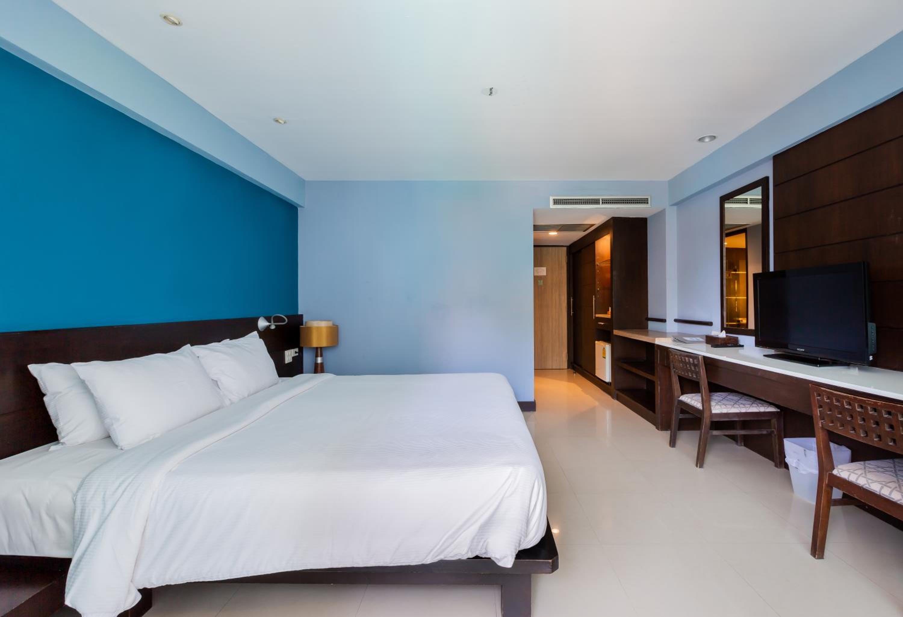 SUPERIOR, DOUBLE BED, BALCONY
