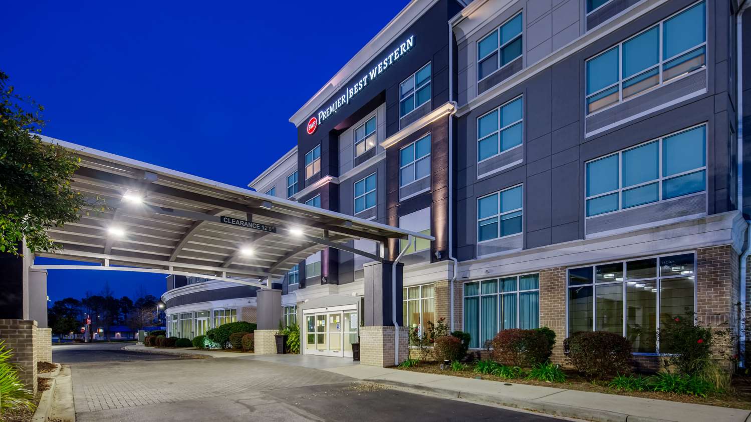 Best Western Premier I-95 Savannah Airport/ Pooler West 31/34
